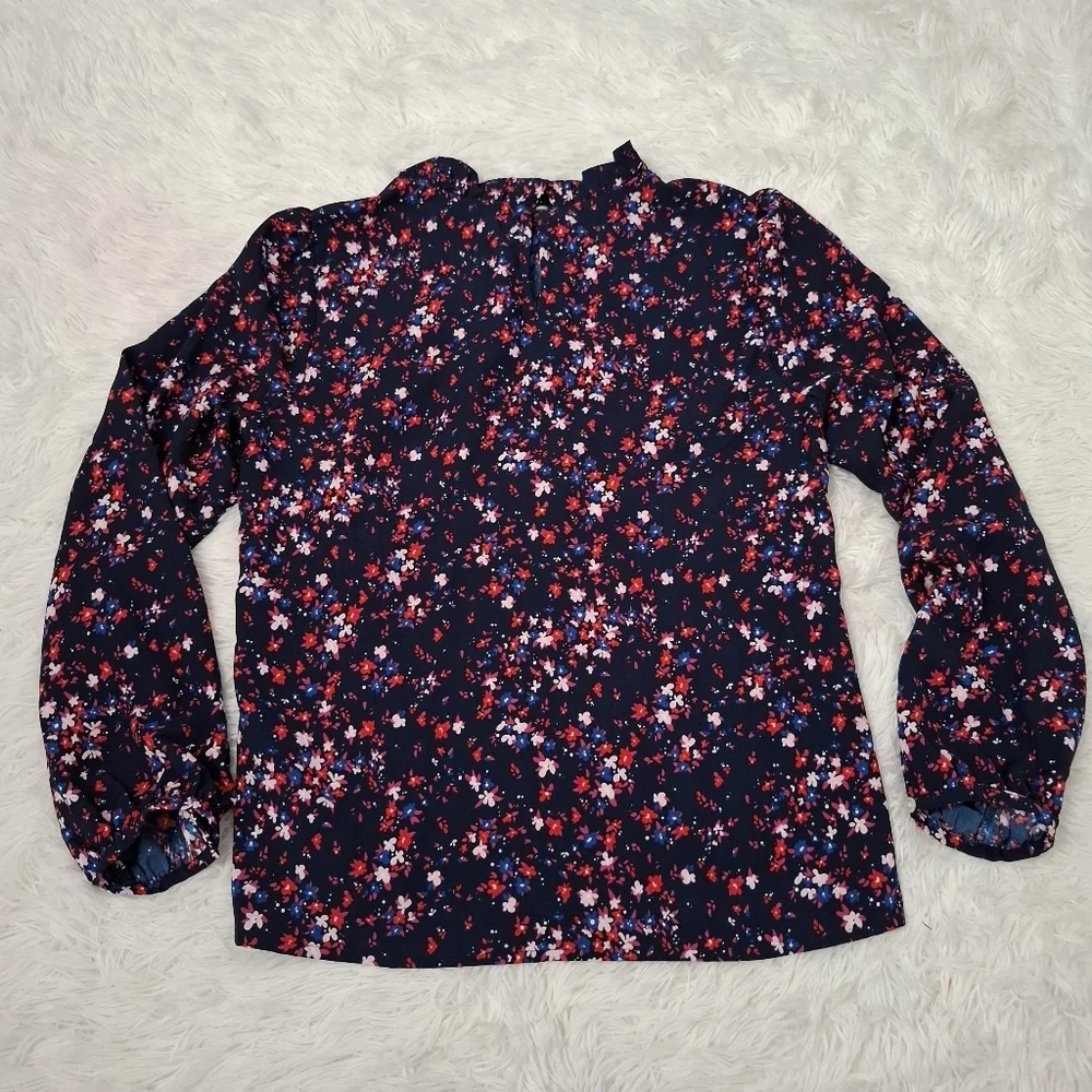 J. Crew Classic-fit collarless  puff-sleeve  Long Sleeve Ruffleneck Floral Top S
